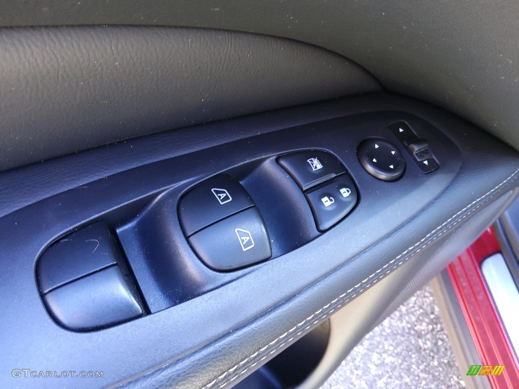 2020 Nissan Pathfinder Platinum 4x4 Charcoal Door Panel Photo #145227471