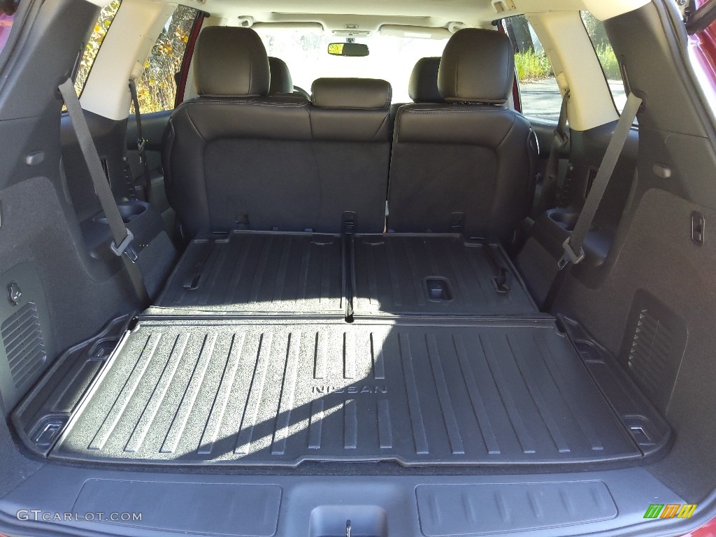 2020 Nissan Pathfinder Platinum 4x4 Trunk Photo #145227570