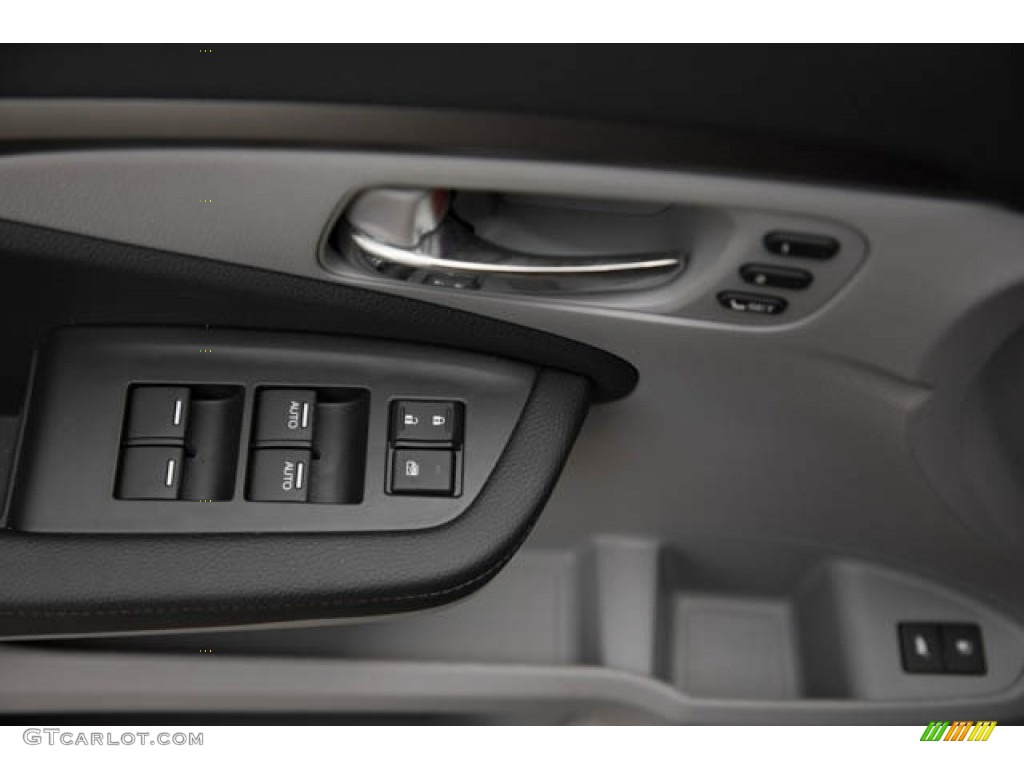 2022 Pilot Special Edition AWD - Lunar Silver Metallic / Gray photo #34