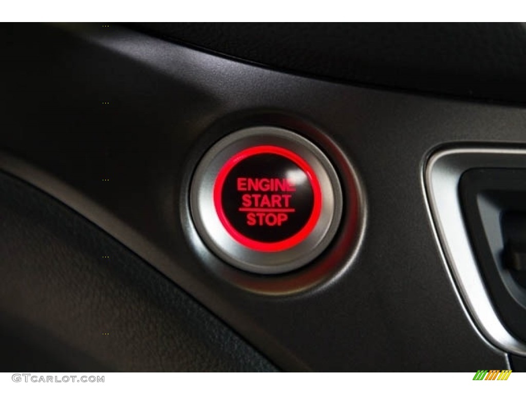 2022 Pilot Sport - Platinum White Pearl / Black photo #23