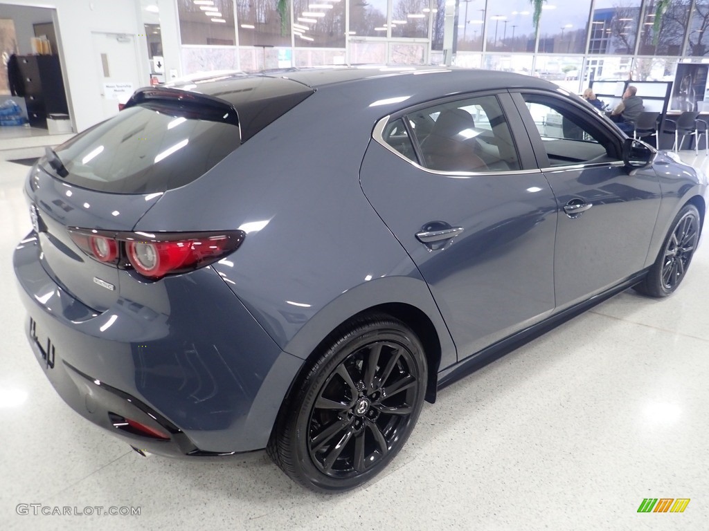 2023 Mazda3 2.5 S Carbon Edition Hatchback - Polymetal Gray Metallic / Red photo #2