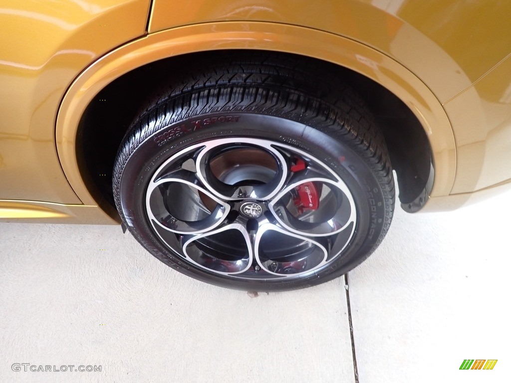 2023 Alfa Romeo Stelvio Veloce AWD Wheel Photos
