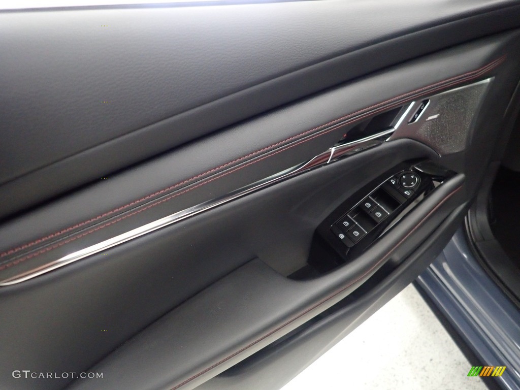 2023 Mazda3 2.5 S Carbon Edition Hatchback - Polymetal Gray Metallic / Red photo #14