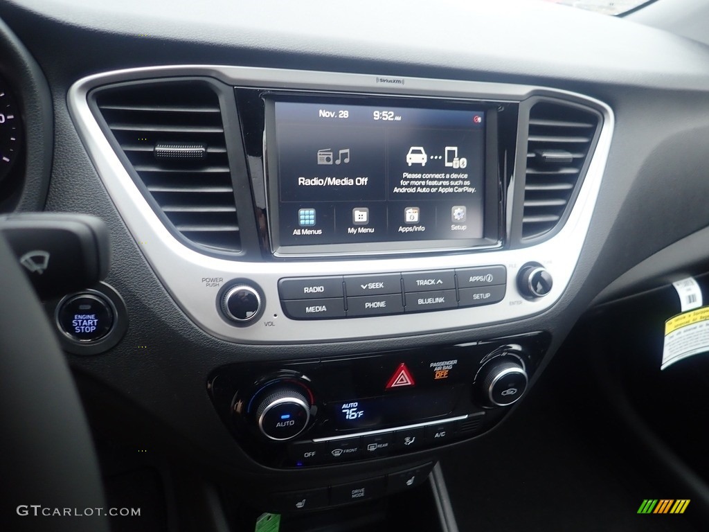 2022 Accent Limited - Olympus Silver / Beige photo #17