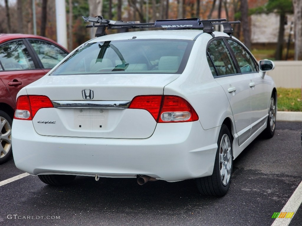 2010 Civic LX Sedan - Taffeta White / Gray photo #4