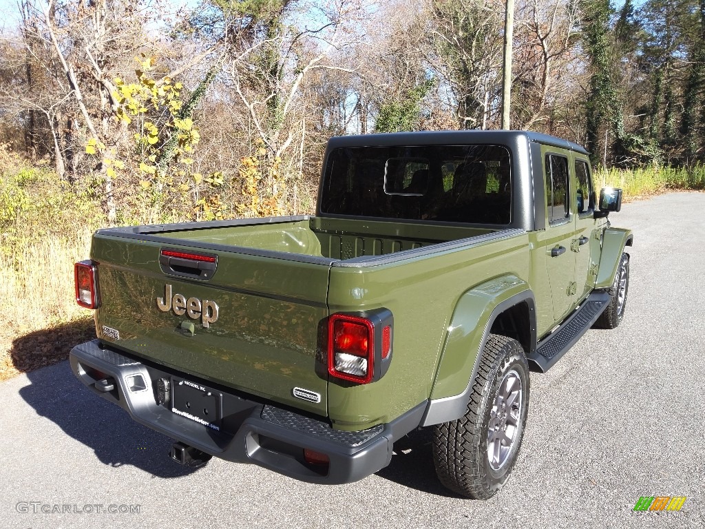 2023 Gladiator Overland 4x4 - Sarge Green / Black photo #6