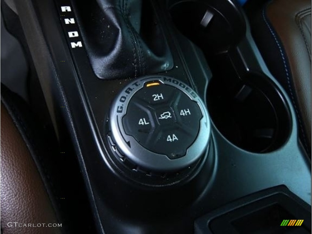 2022 Ford Bronco Outer Banks 4x4 4-Door Controls Photo #145234772