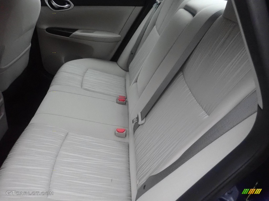 2016 Nissan Sentra SV Rear Seat Photos
