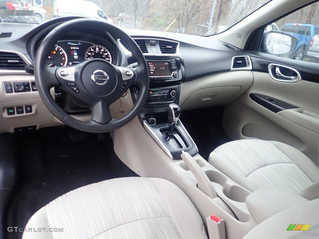 Marble Gray Interior 2016 Nissan Sentra SV Photo #145234982