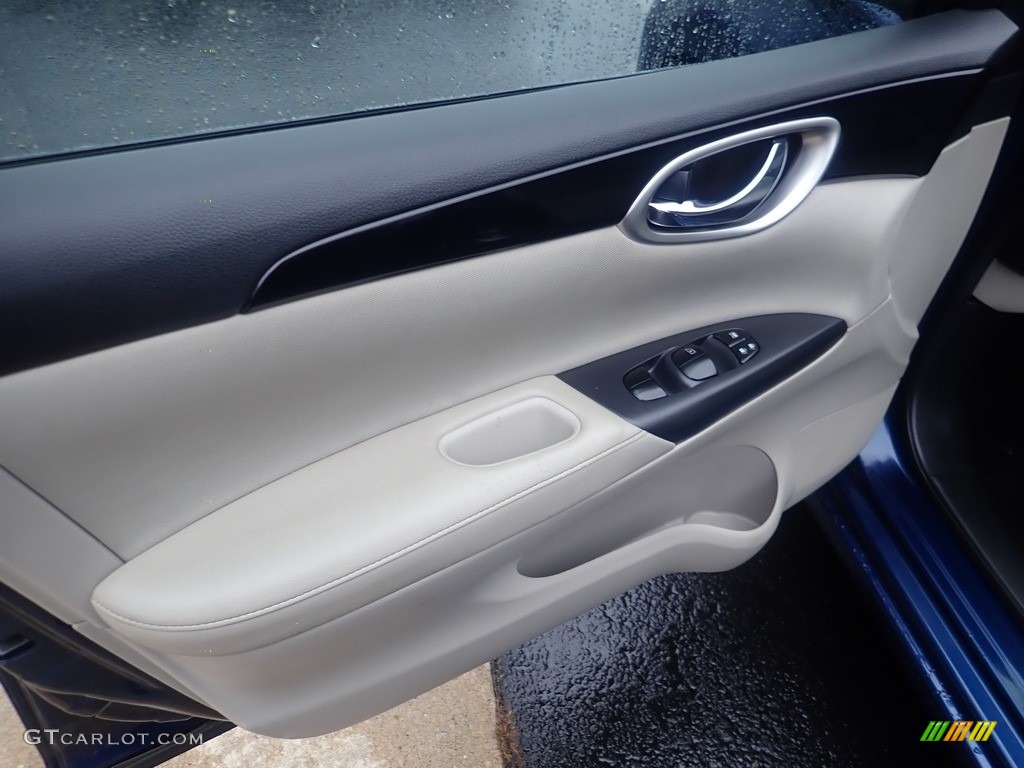 2016 Sentra SV - Deep Blue Pearl / Marble Gray photo #18
