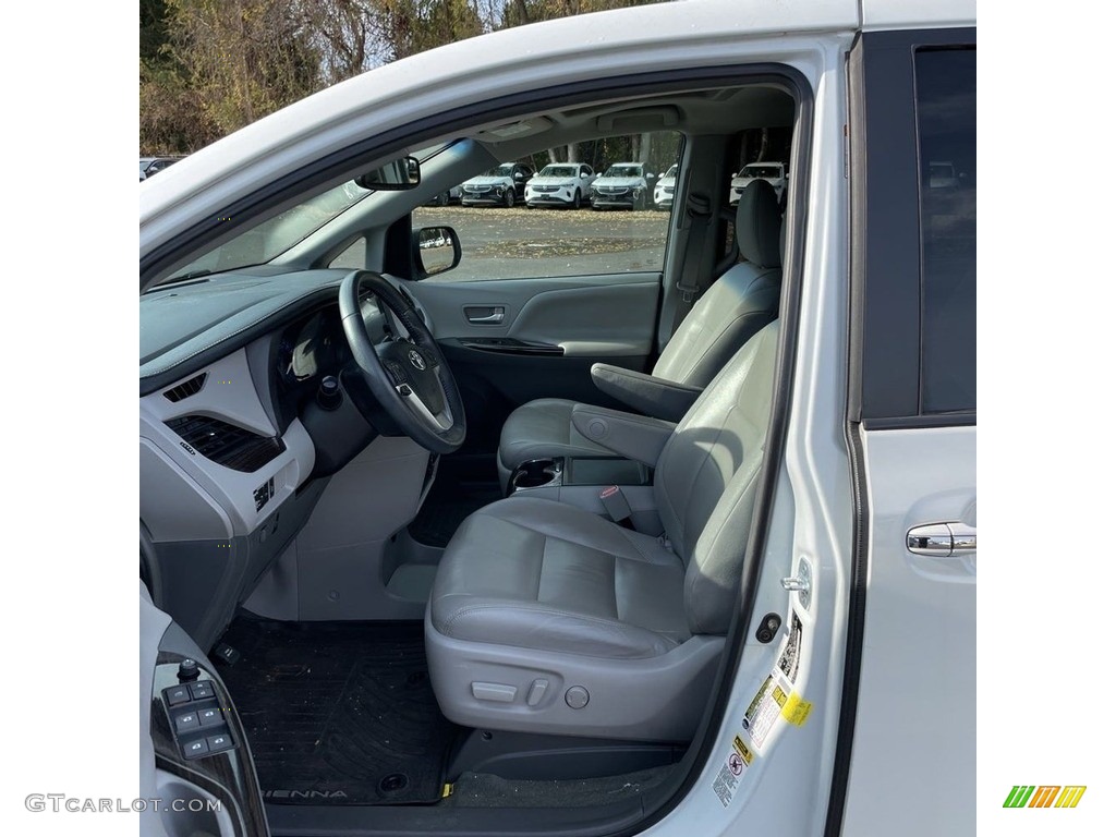 2017 Sienna XLE - Blizzard White Pearl / Ash photo #7