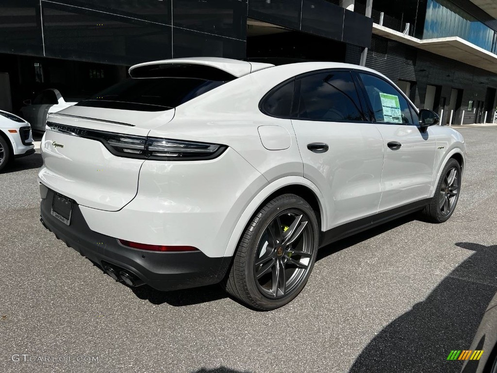 Carrara White Metallic 2022 Porsche Cayenne E-Hybrid Platinum Edition Coupe Exterior Photo #145239707
