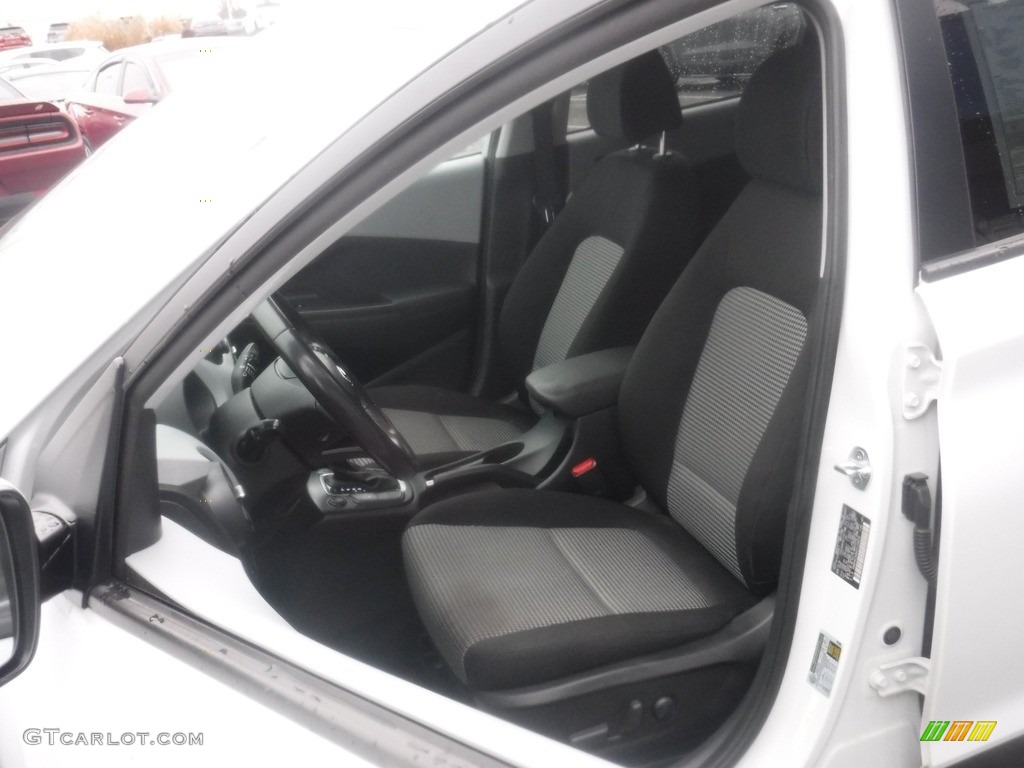 2018 Kona SEL AWD - Chalk White / Black photo #17