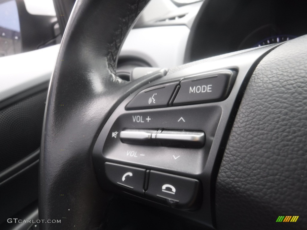 2018 Kona SEL AWD - Chalk White / Black photo #27