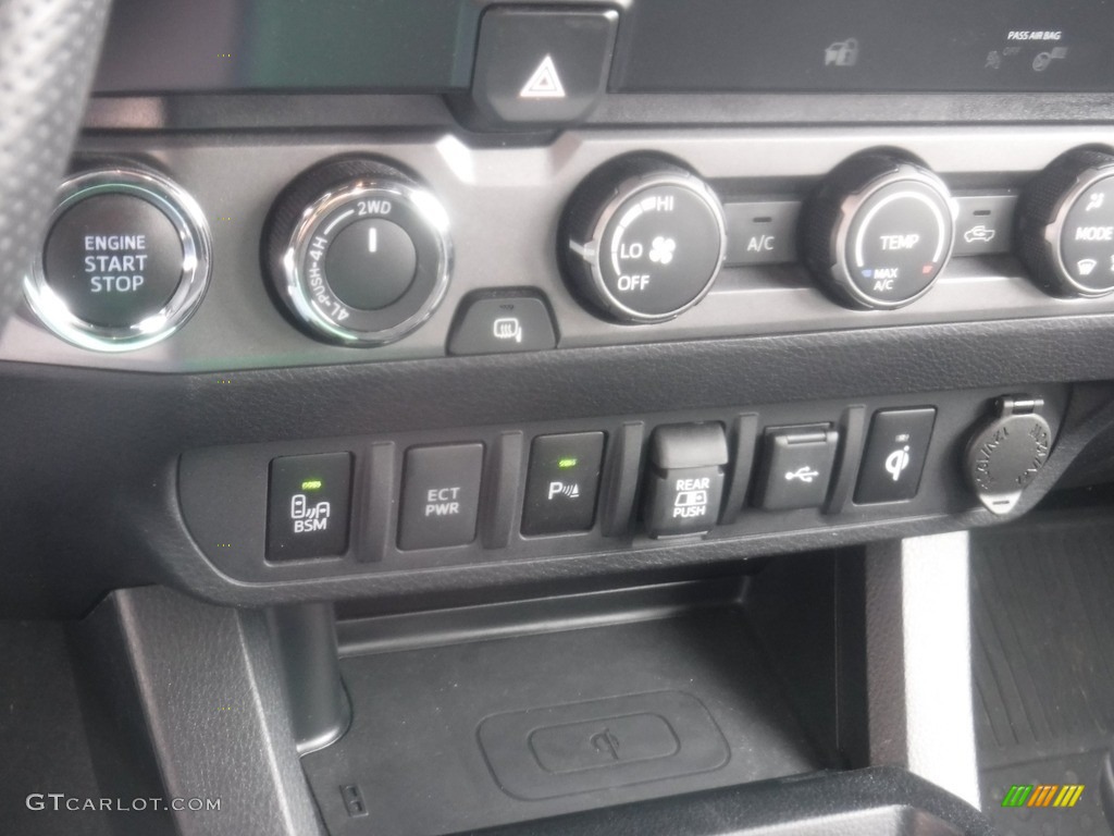 2020 Tacoma TRD Sport Double Cab 4x4 - Silver Sky Metallic / Cement photo #24