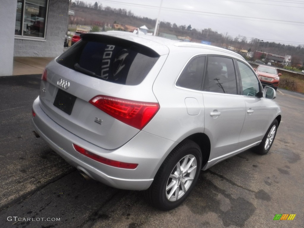 2010 Q5 3.2 quattro - Ice Silver Metallic / Black photo #11