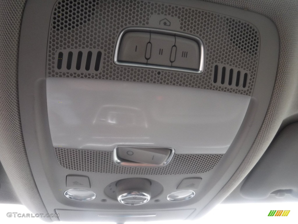 2010 Q5 3.2 quattro - Ice Silver Metallic / Black photo #22