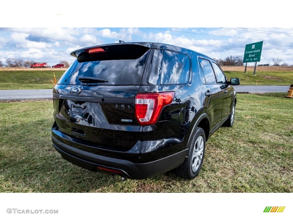 2017 Explorer Police Interceptor AWD - Shadow Black / Ebony Black photo #4