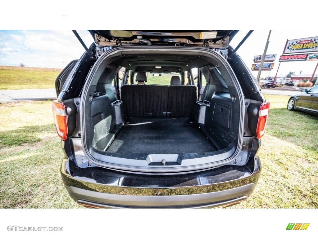 2017 Ford Explorer Police Interceptor AWD Trunk Photo #145244463