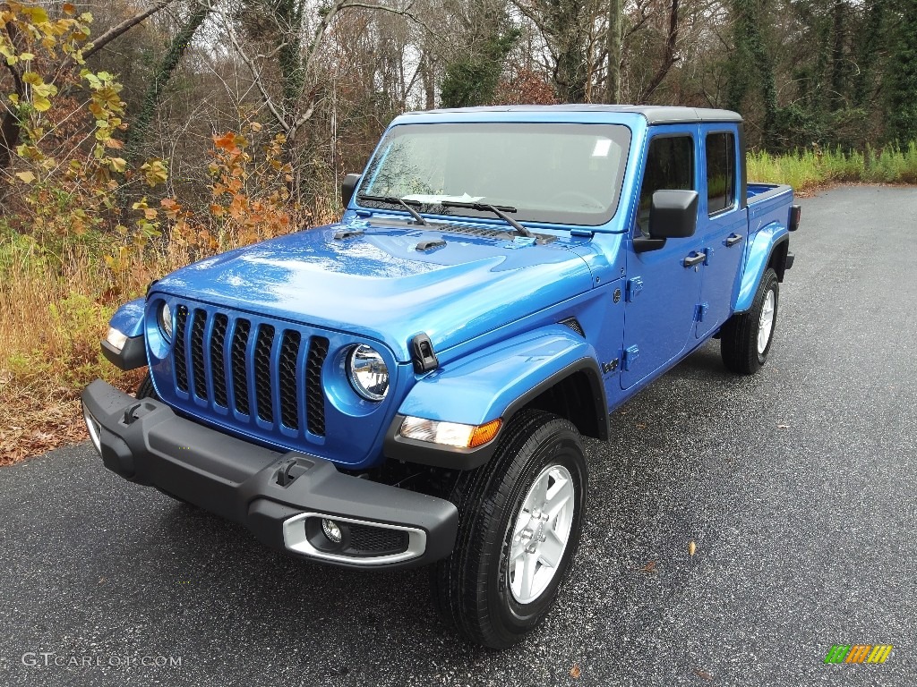 2023 Gladiator Sport 4x4 - Hydro Blue Pearl / Black photo #2