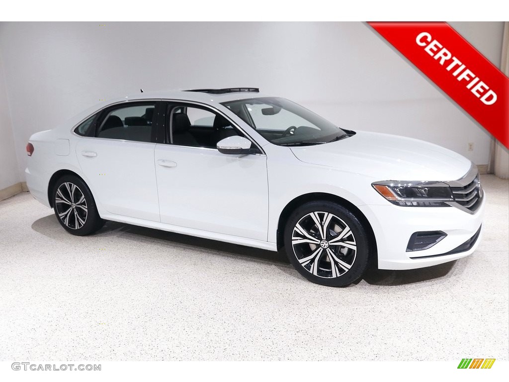 2021 Passat SE - Pure White / Titan Black photo #1