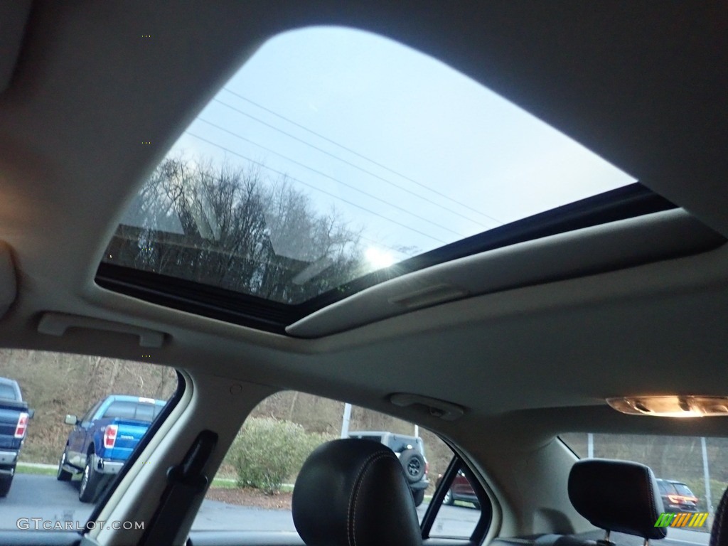 2012 Fusion SEL - White Platinum Tri-Coat / Charcoal Black photo #25