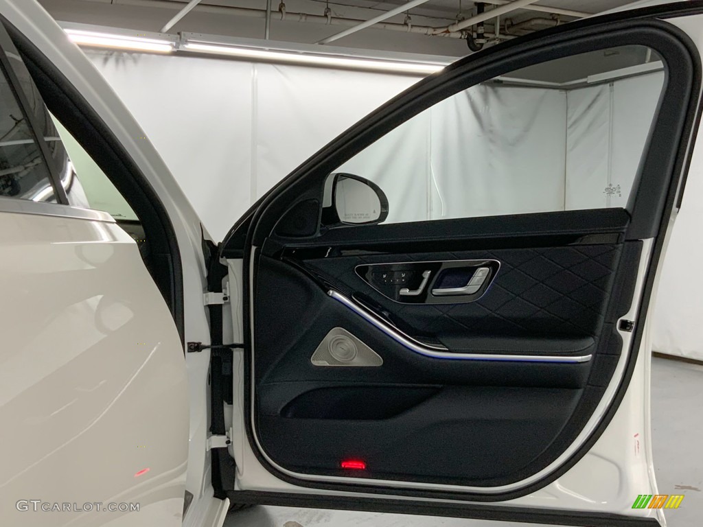 2021 S 580 4Matic Sedan - designo Diamond White Metallic / Black photo #31