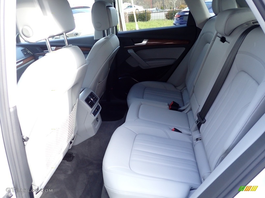 2022 Audi Q5 S Line Premium quattro Rear Seat Photos