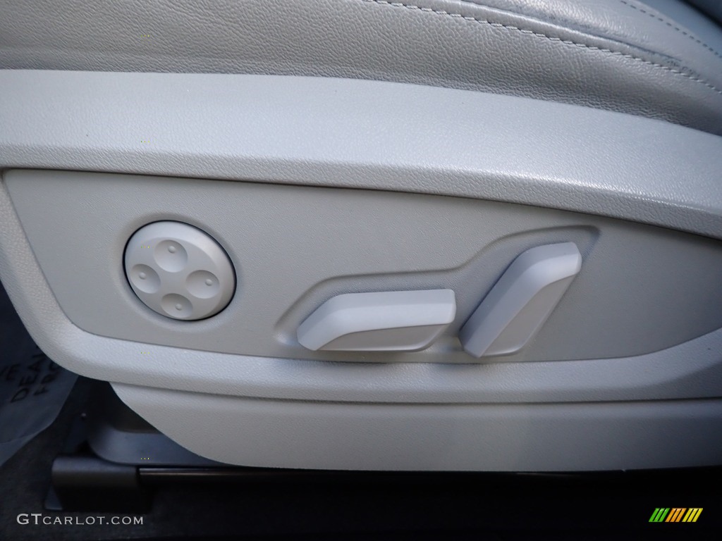 2022 Audi Q5 S Line Premium quattro Controls Photo #145249923