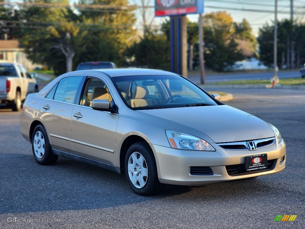 2006 Accord LX Sedan - Desert Mist Metallic / Ivory photo #2
