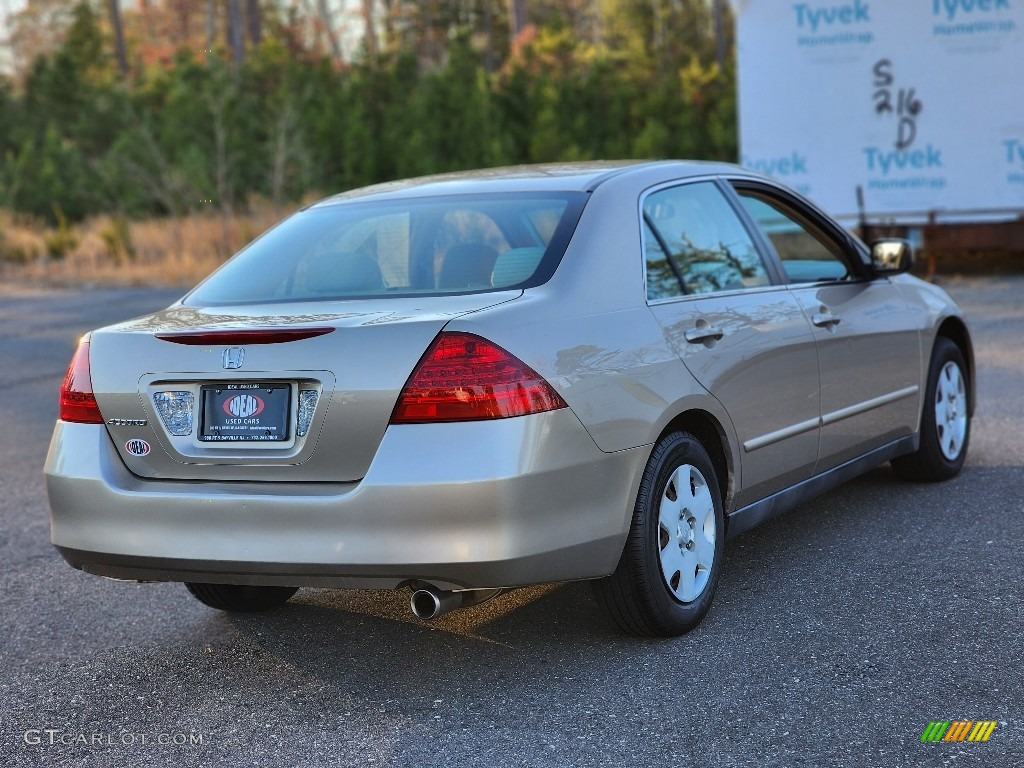 2006 Accord LX Sedan - Desert Mist Metallic / Ivory photo #7