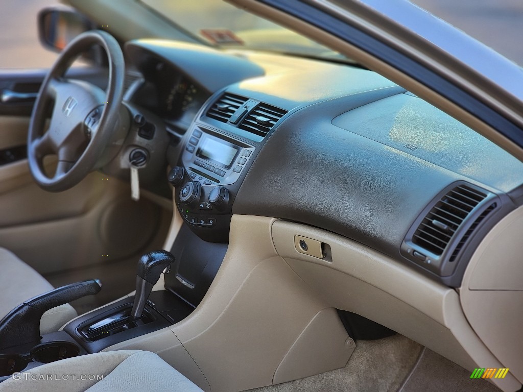 2006 Accord LX Sedan - Desert Mist Metallic / Ivory photo #11