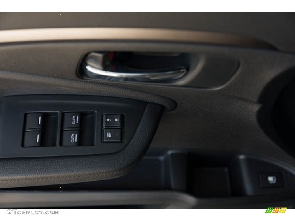 2022 Honda Pilot Sport Black Door Panel Photo #145250802