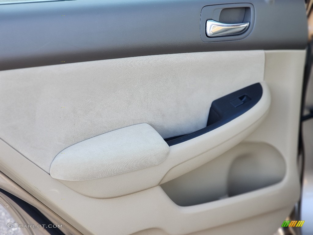 2006 Accord LX Sedan - Desert Mist Metallic / Ivory photo #22