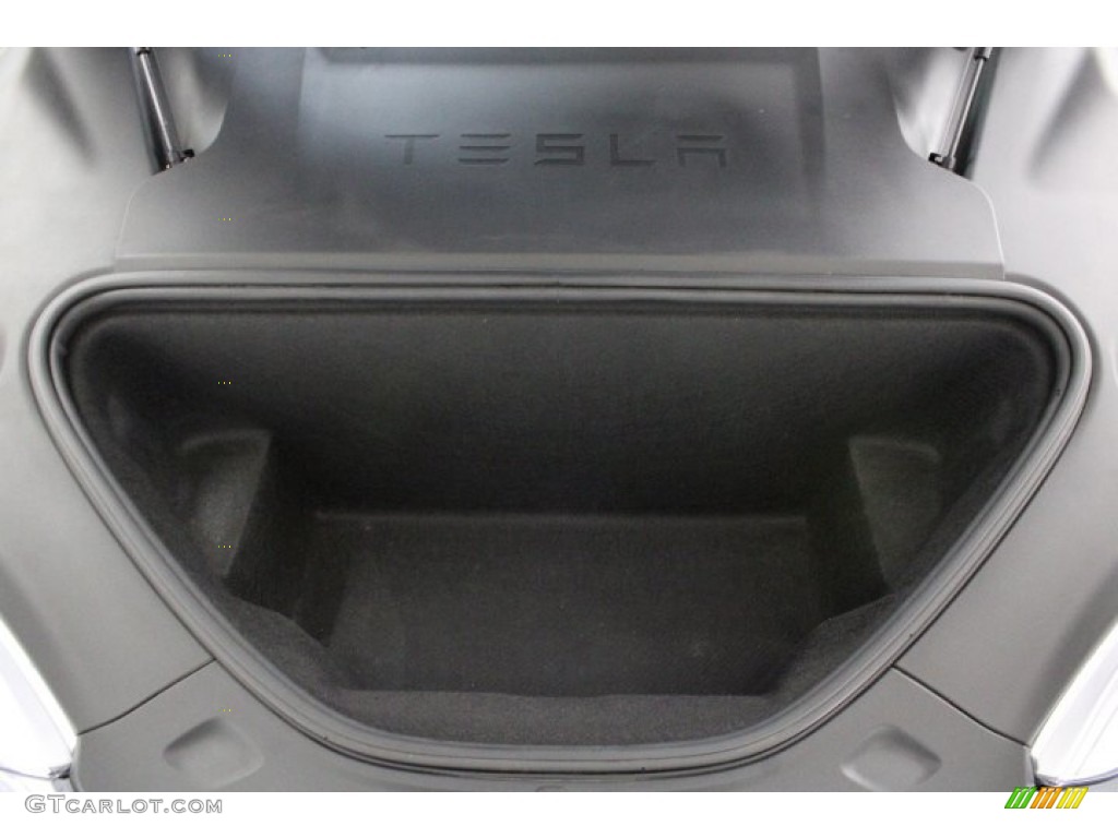 2019 Tesla Model S 75D Trunk Photos