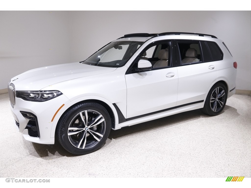 Mineral White Metallic 2022 BMW X7 xDrive40i Exterior Photo #145254177