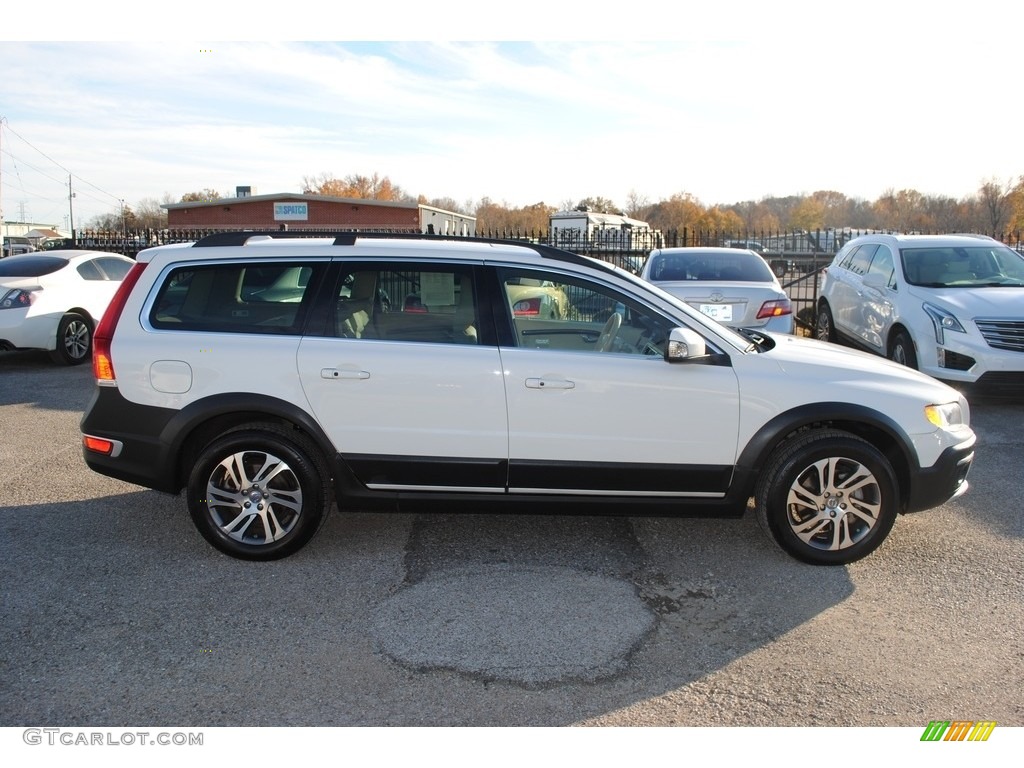 Ice White 2015 Volvo XC70 T5 Drive-E Exterior Photo #145257045