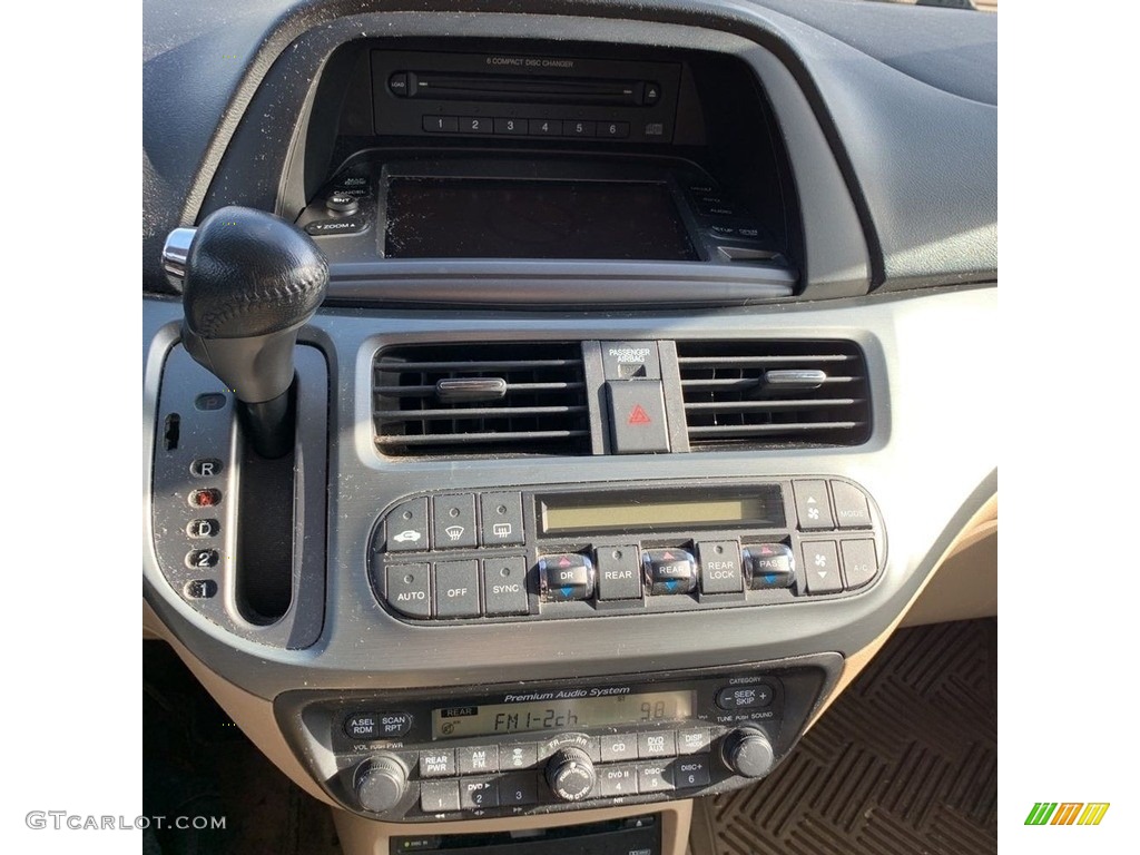 2005 Odyssey Touring - Midnight Blue Pearl / Ivory photo #12