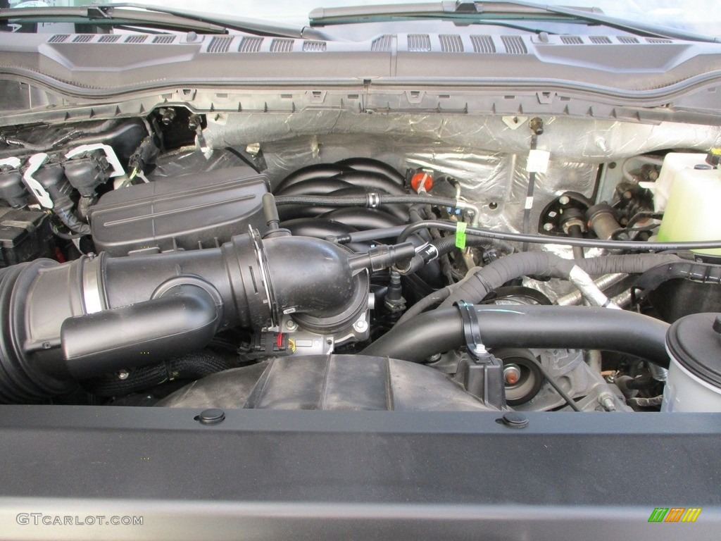 2021 Ford F350 Super Duty XL Regular Cab 4x4 Engine Photos