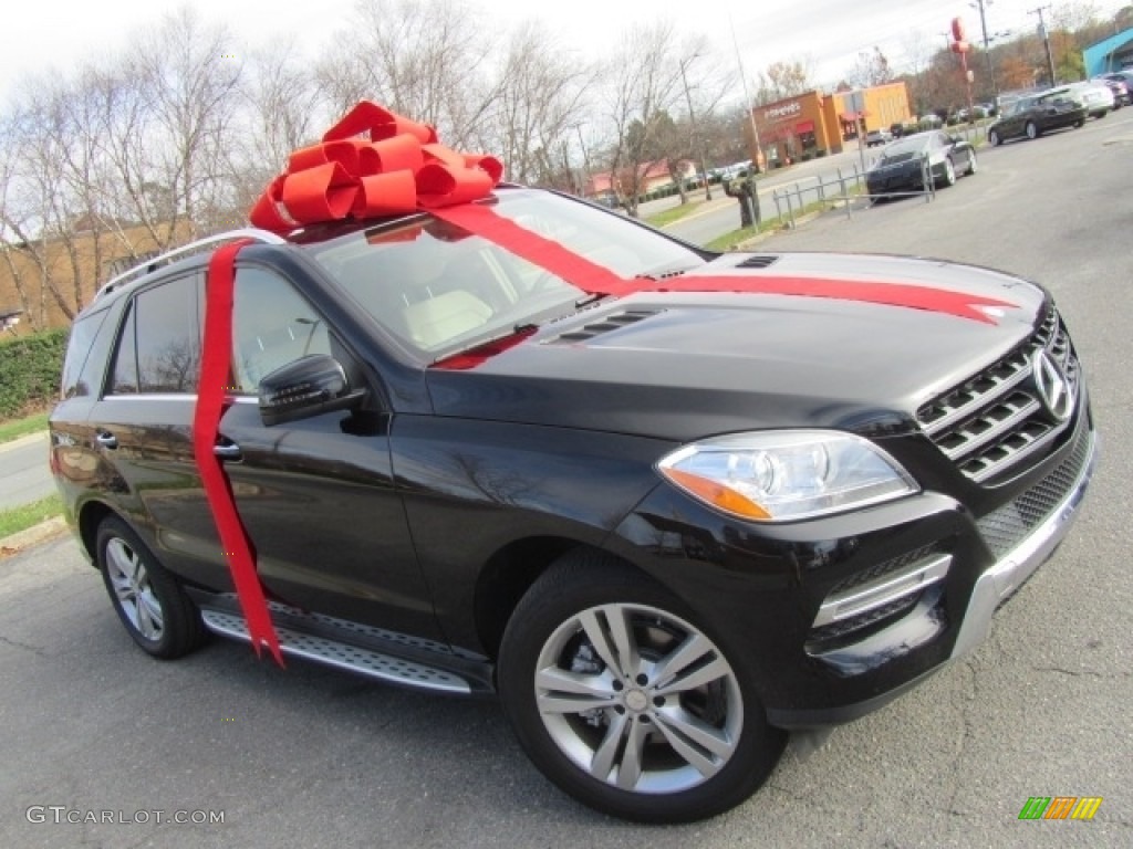 2015 ML 350 4Matic - Black / Almond Beige/Mocha photo #1