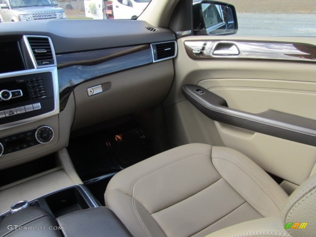 2015 ML 350 4Matic - Black / Almond Beige/Mocha photo #14