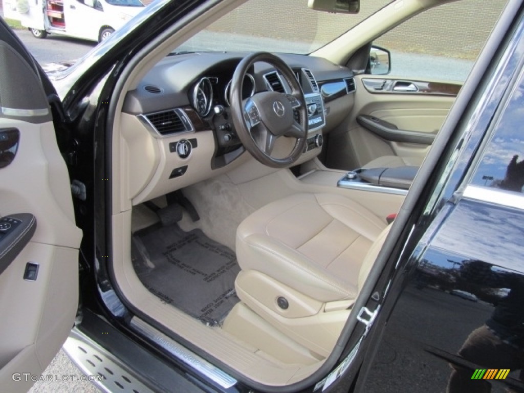 2015 ML 350 4Matic - Black / Almond Beige/Mocha photo #17