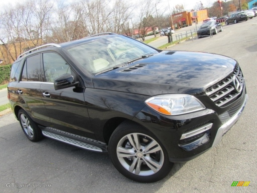 2015 ML 350 4Matic - Black / Almond Beige/Mocha photo #28