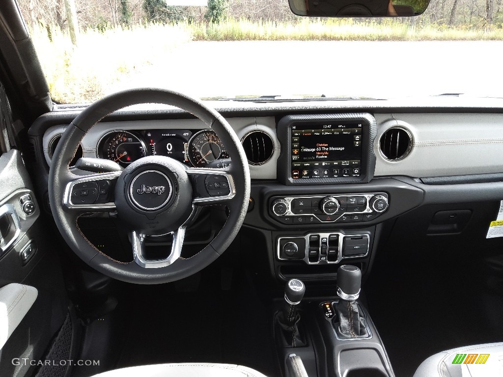 2023 Gladiator High Altitude 4x4 - Black / Steel Gray/Global Black photo #19