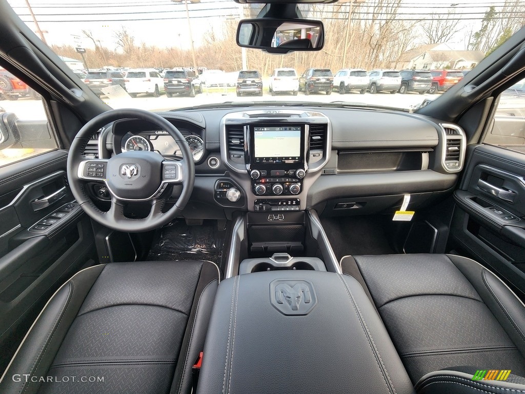 2022 2500 Laramie Crew Cab 4x4 - Pearl White / Black photo #4