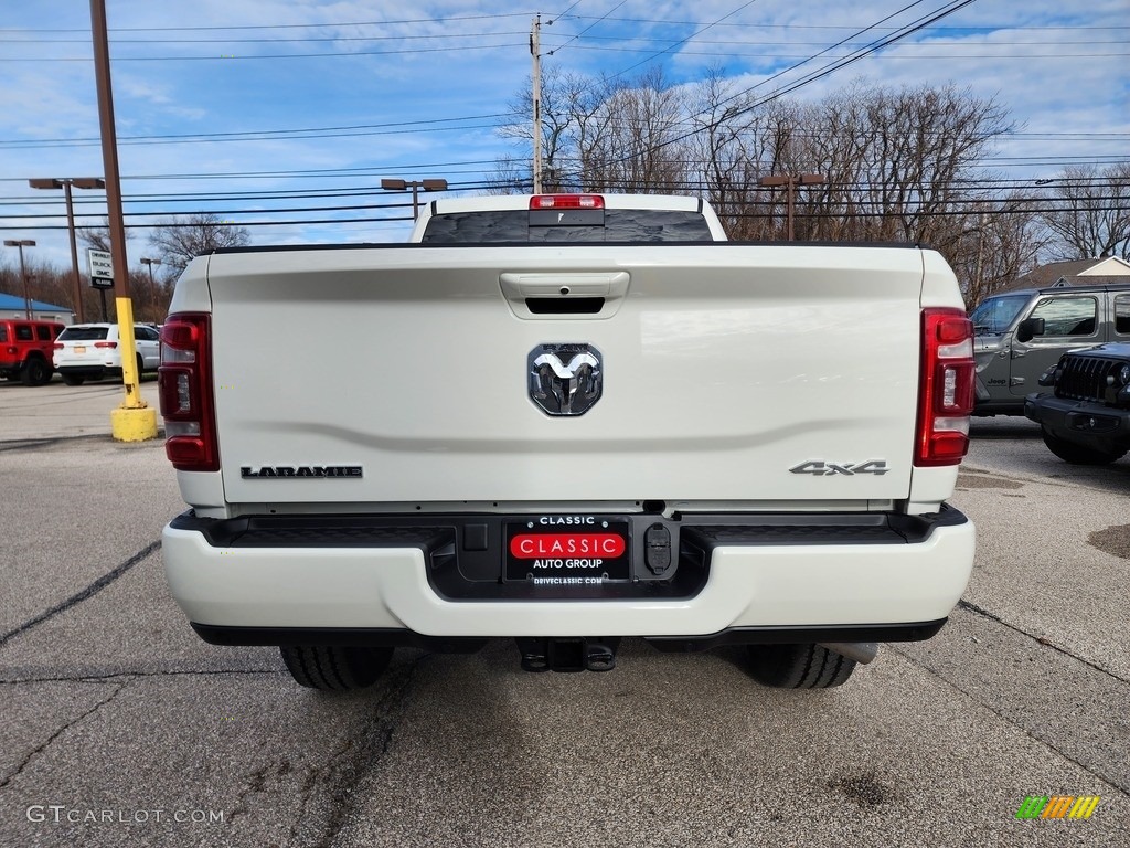 2022 2500 Laramie Crew Cab 4x4 - Pearl White / Black photo #10