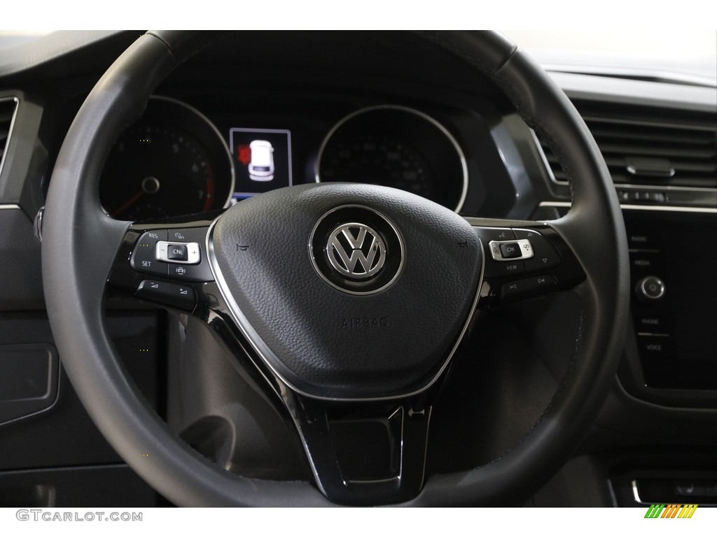 2020 Volkswagen Tiguan SE 4MOTION Steering Wheel Photos