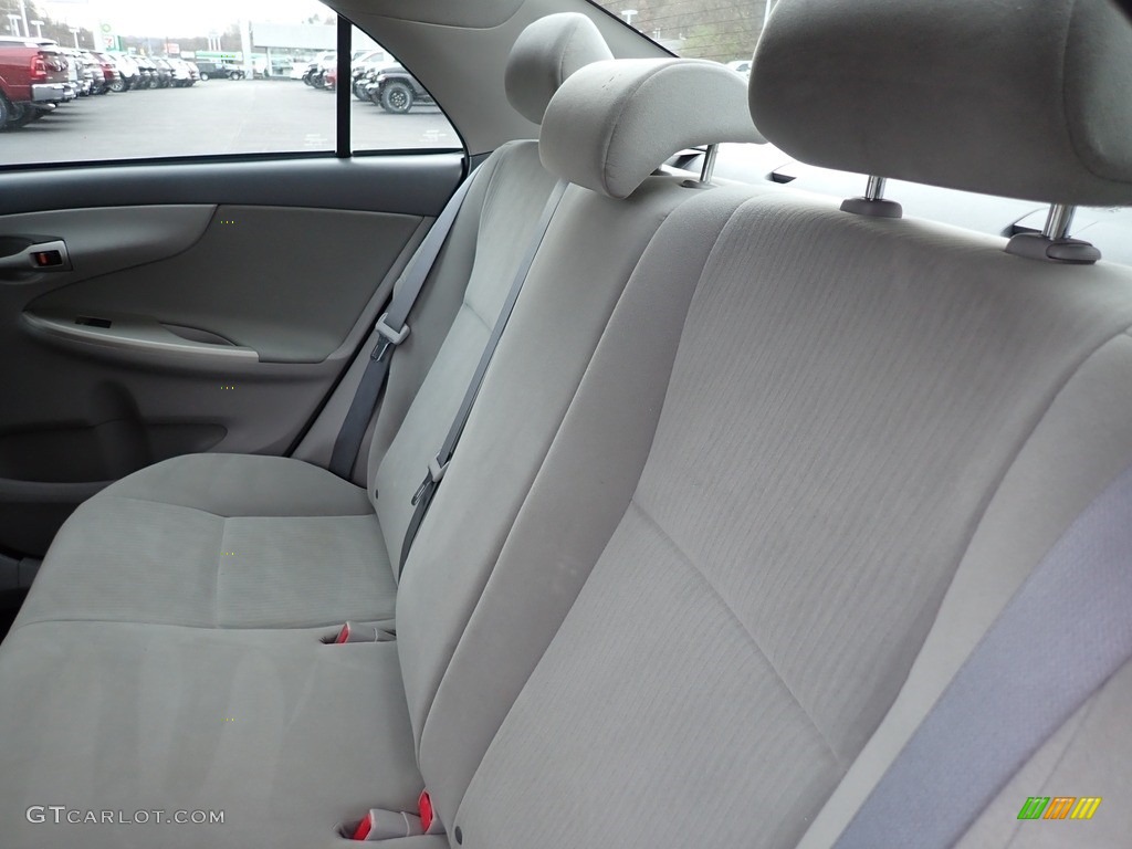 2010 Corolla LE - Magnetic Gray Metallic / Ash photo #12