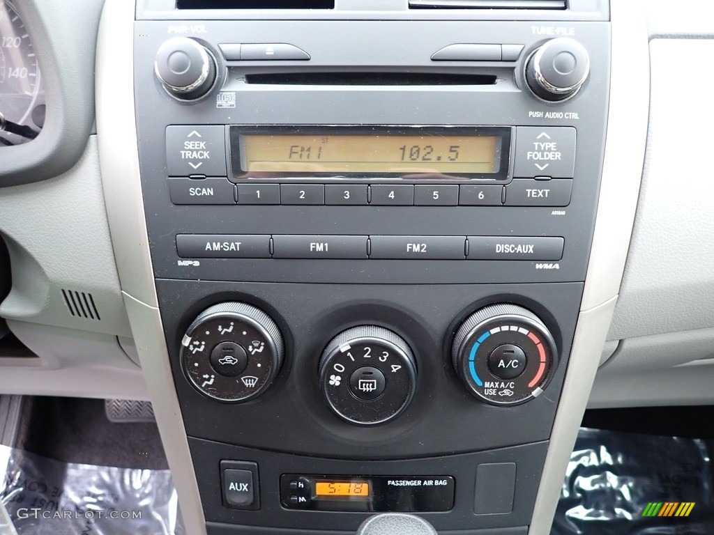 2010 Corolla LE - Magnetic Gray Metallic / Ash photo #19