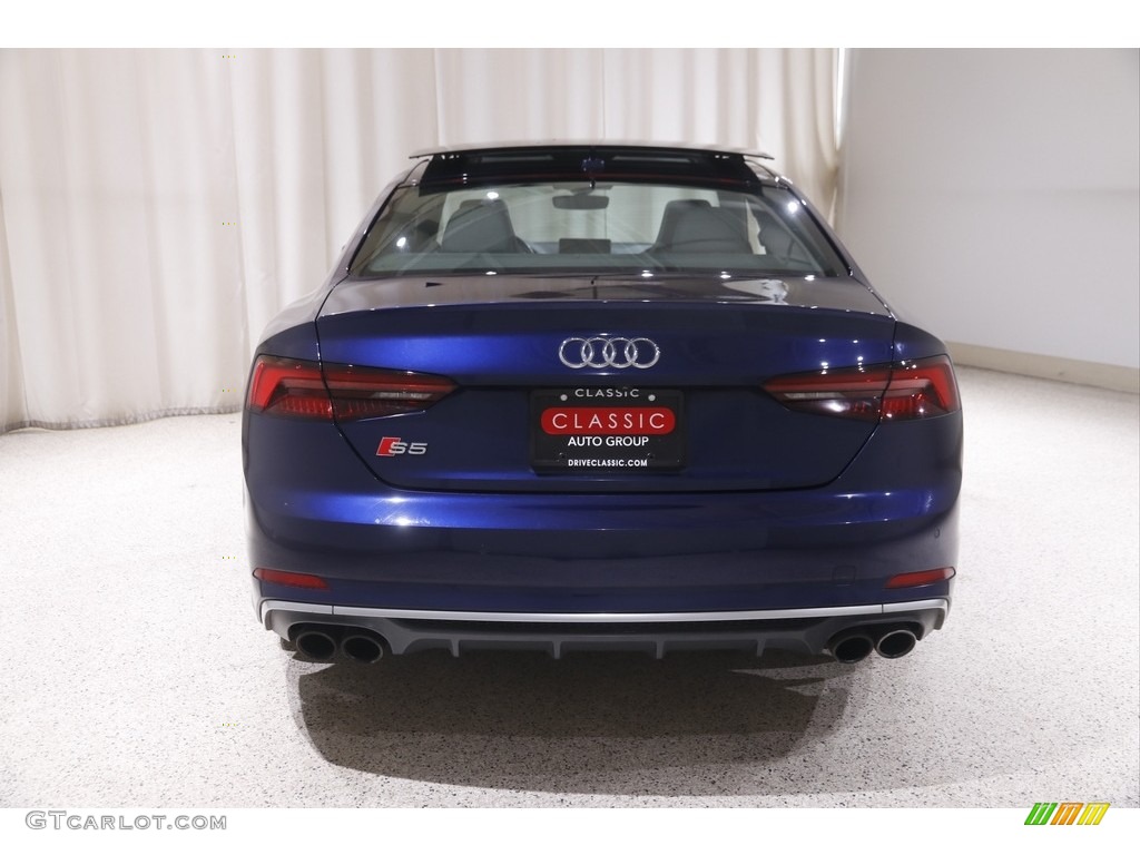 2018 S5 Premium Plus Coupe - Navarra Blue Metallic / Rotor Gray photo #19